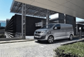 كراء سيارة peugeot expert مع سائقها في جزائر